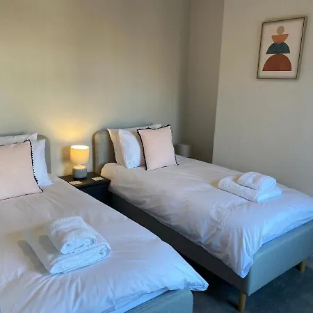 Jasmine Apartment